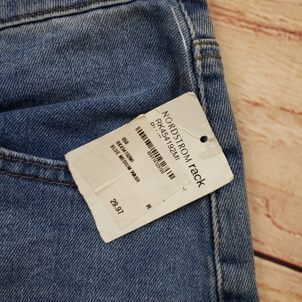 Abound Jeans Women 30 Blue Medium Wash‎ High Rise Button Fly Mom Jeans Denim
